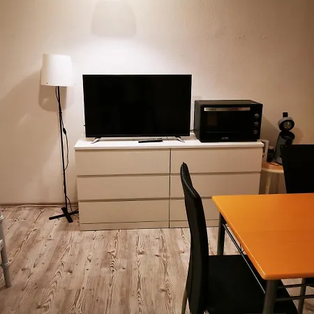 Monteurzimmer Fairwohnen24 All-inkl 24h Check-in Apartment *